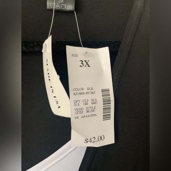 CM Shapes Black & White Blouse, New w/Tags, size 3X - Picture 4 of 7